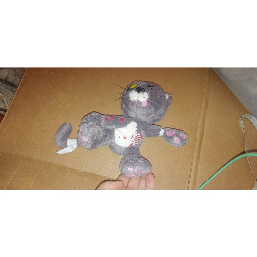 RARE 6” Mezco Toyz Mega Death Mittens Creepy Cuddlers Zombie Undead Cat Retired.